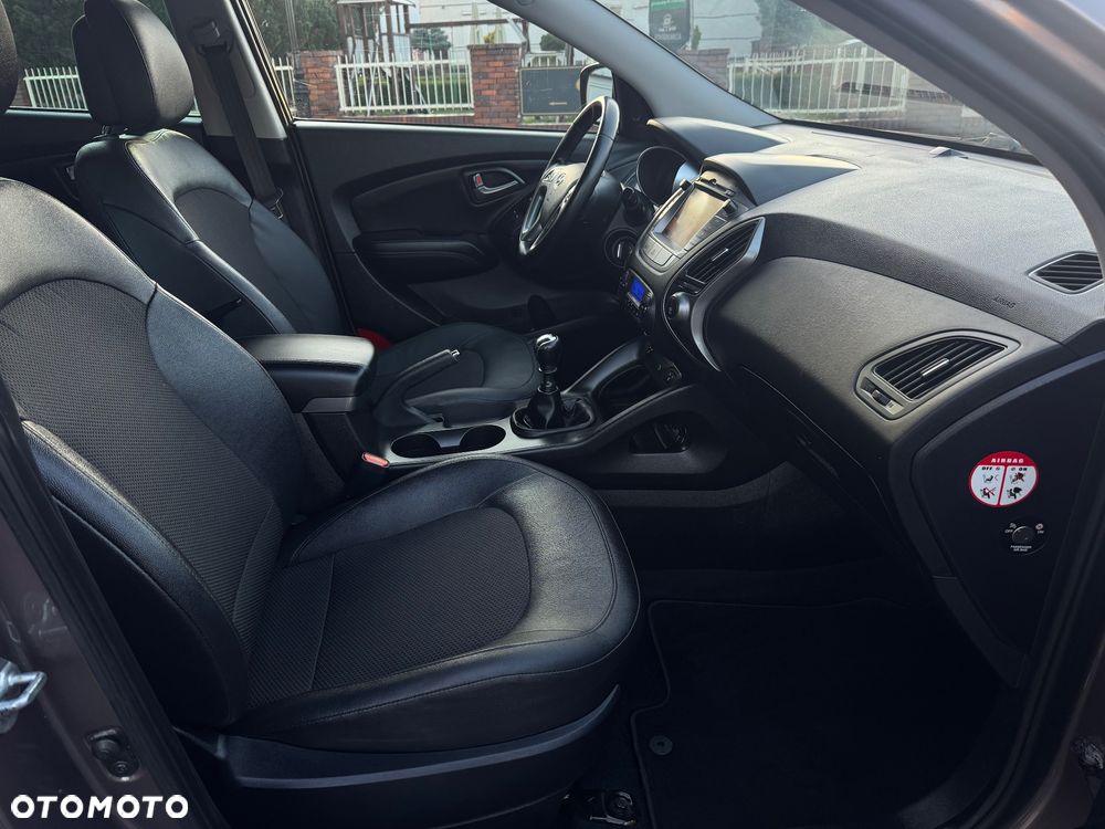 Hyundai ix35 blue 1.6 2WD Finale Gold - 20