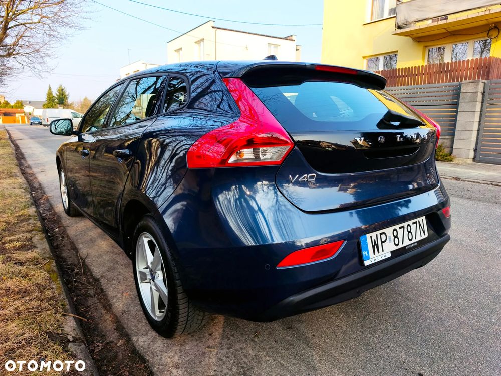 Volvo V40 D2 Kinetic - 4