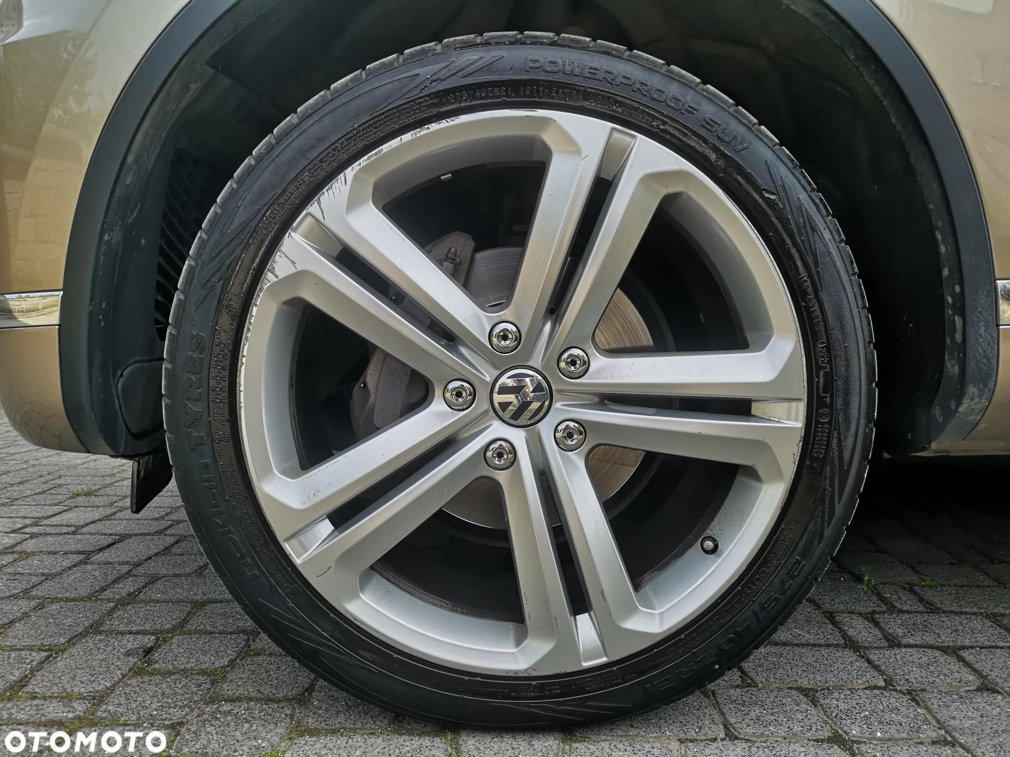 Volkswagen Touareg 3.0 V6 TDI BMT Perfectline R-Style - 31