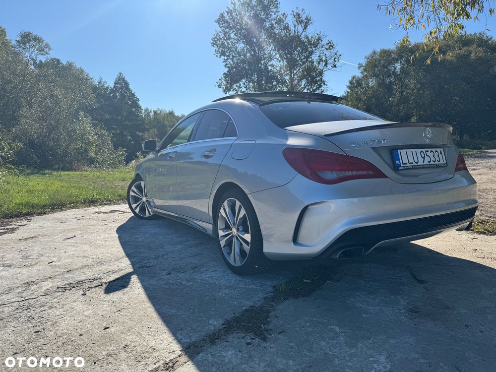 Mercedes-Benz CLA 250 7G-DCT Sport - 5