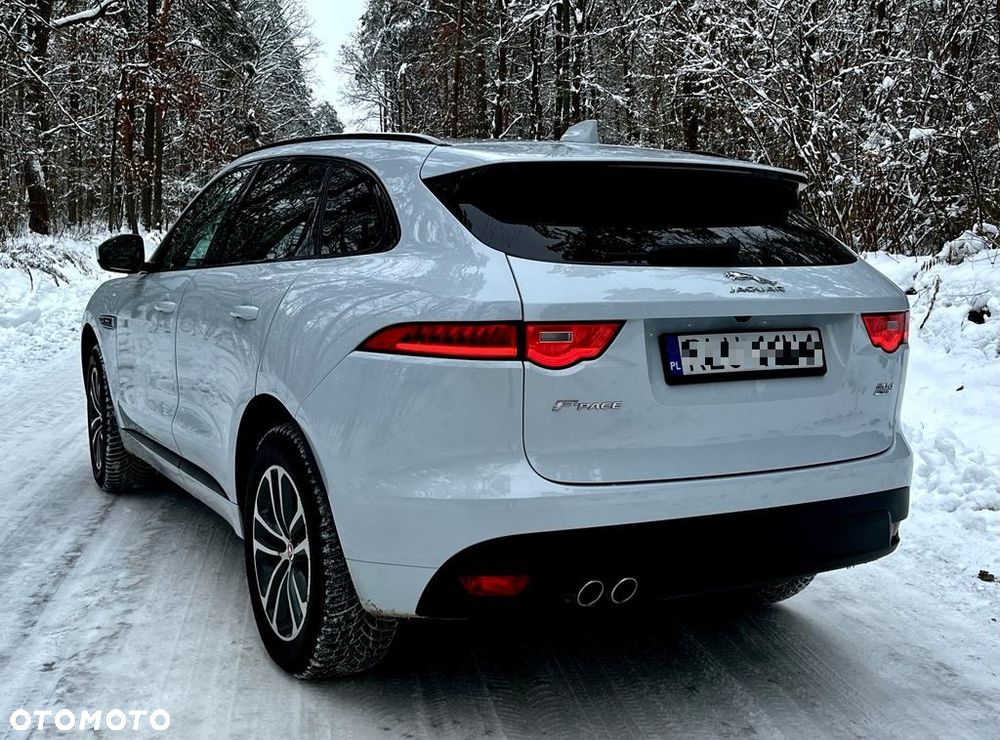 Jaguar F-Pace 2.0 i4D AWD R-Sport - 19