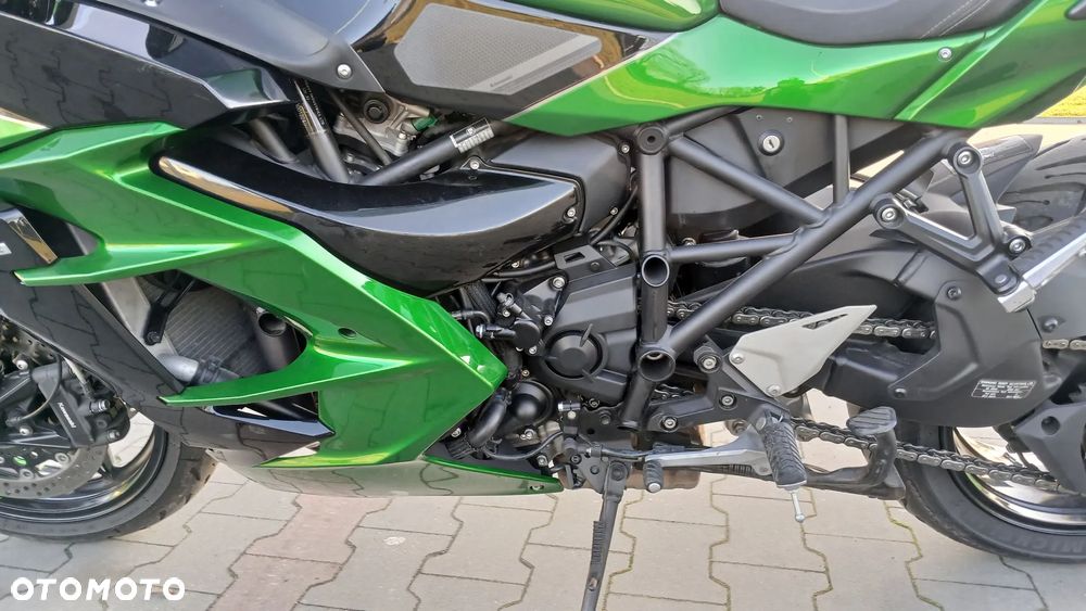 Kawasaki Ninja H2 SX - 20