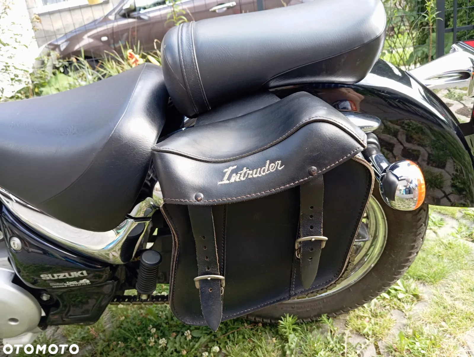 Suzuki Intruder - 6