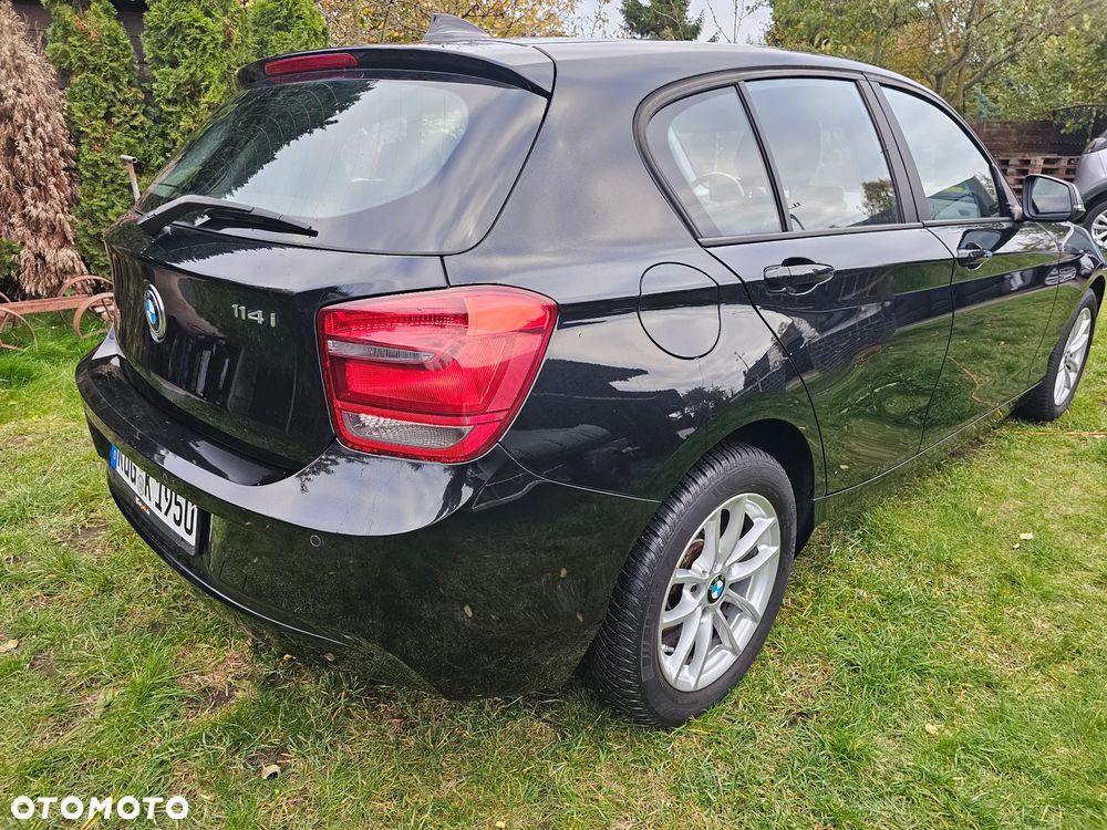 BMW Seria 1 114i - 4