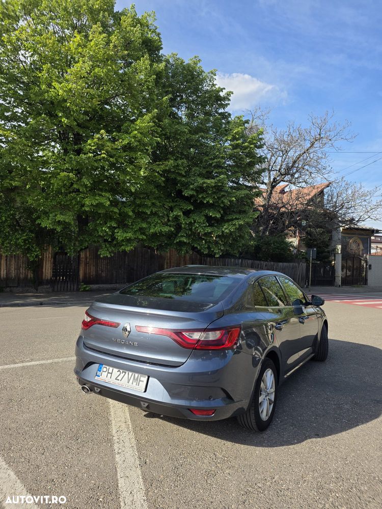 Renault Megane Energy dCi Intens - 9