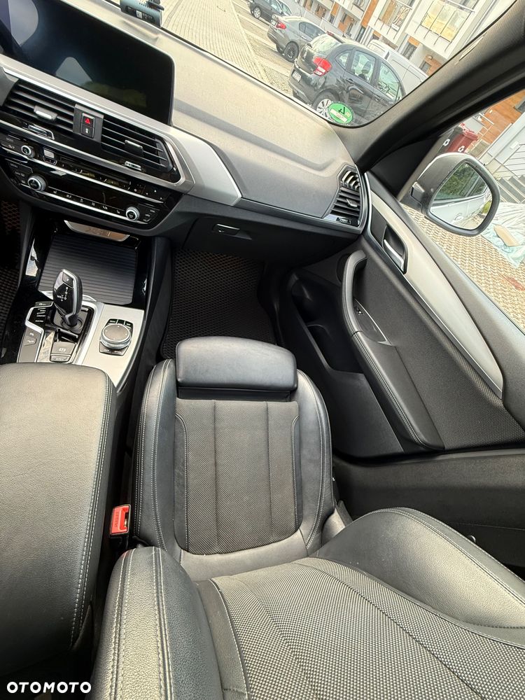 BMW X3 xDrive20d xLine - 19