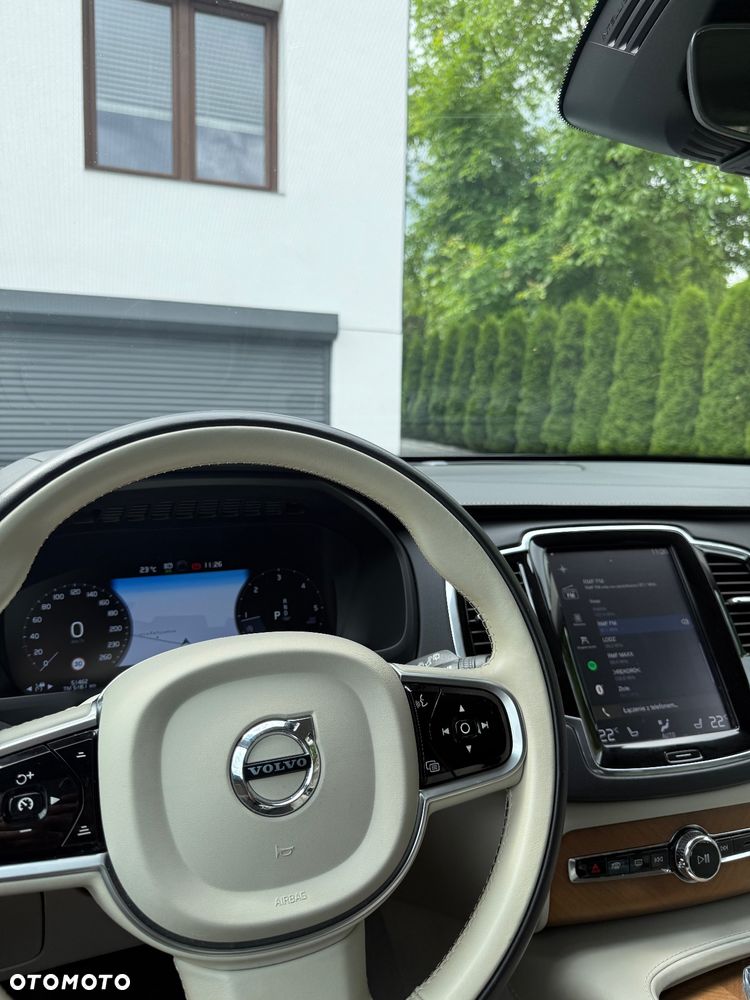 Volvo XC 90 - 11