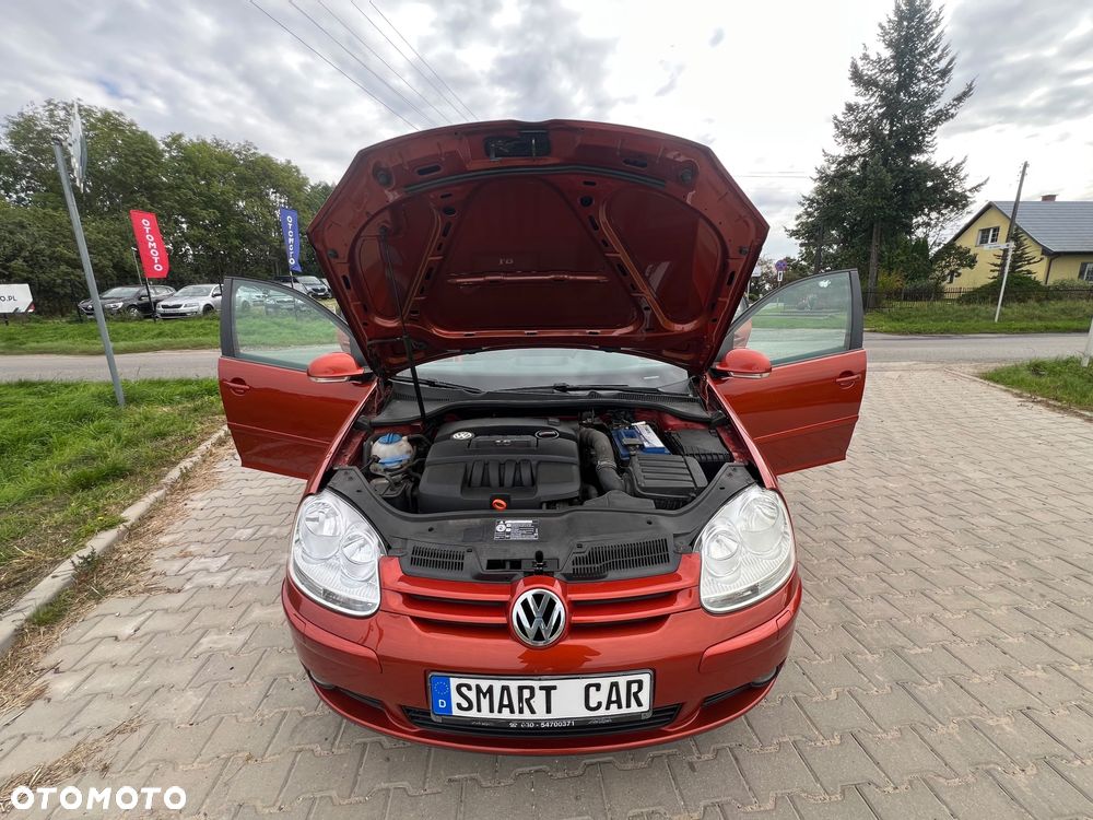 Volkswagen Golf - 17