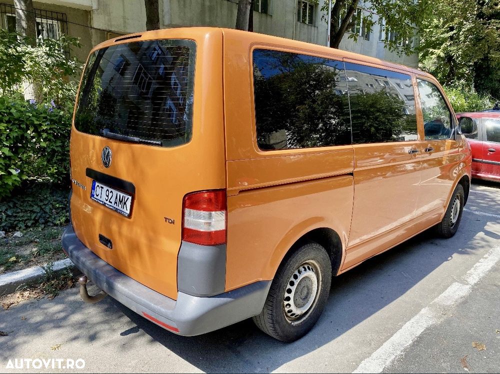 Volkswagen Transporter - 2