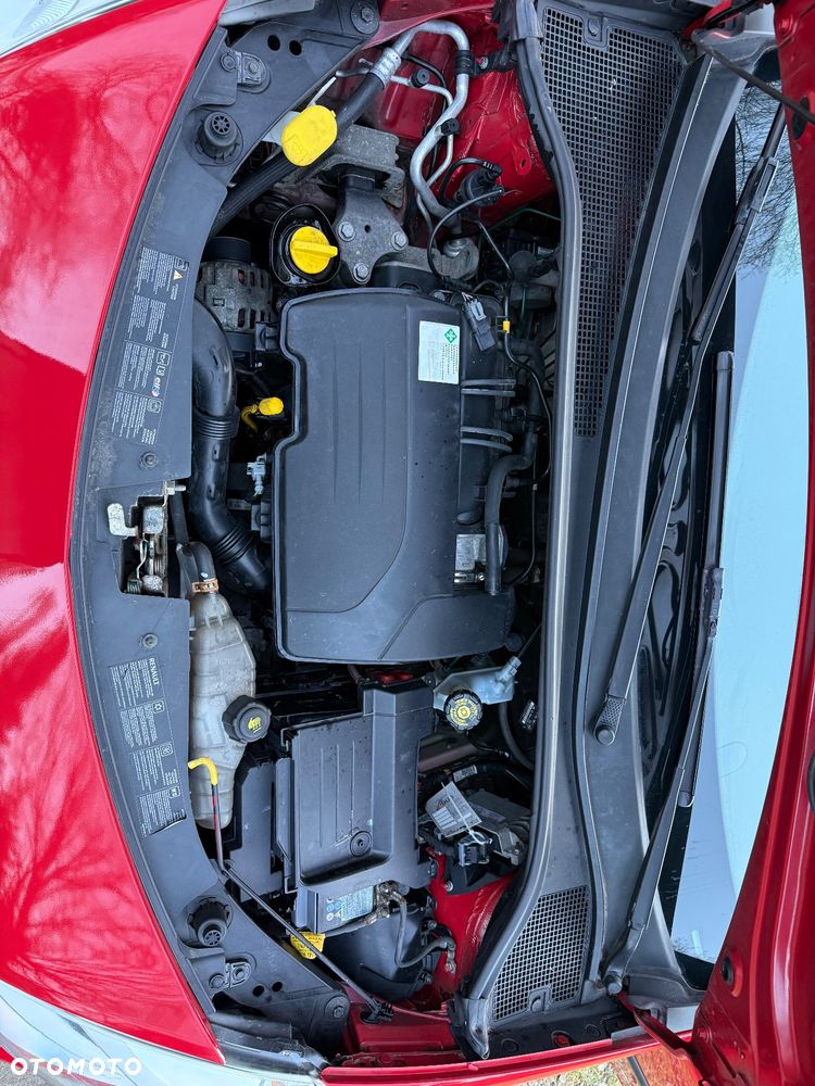 Renault Clio 1.2 16V Authentique - 15