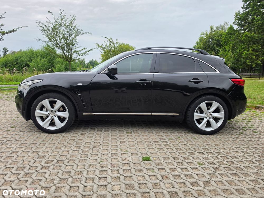 Infiniti FX FX30d S Premium - 8