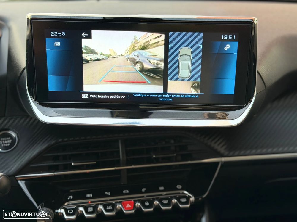 Peugeot 2008 1.2 PureTech Allure EAT8 - 7