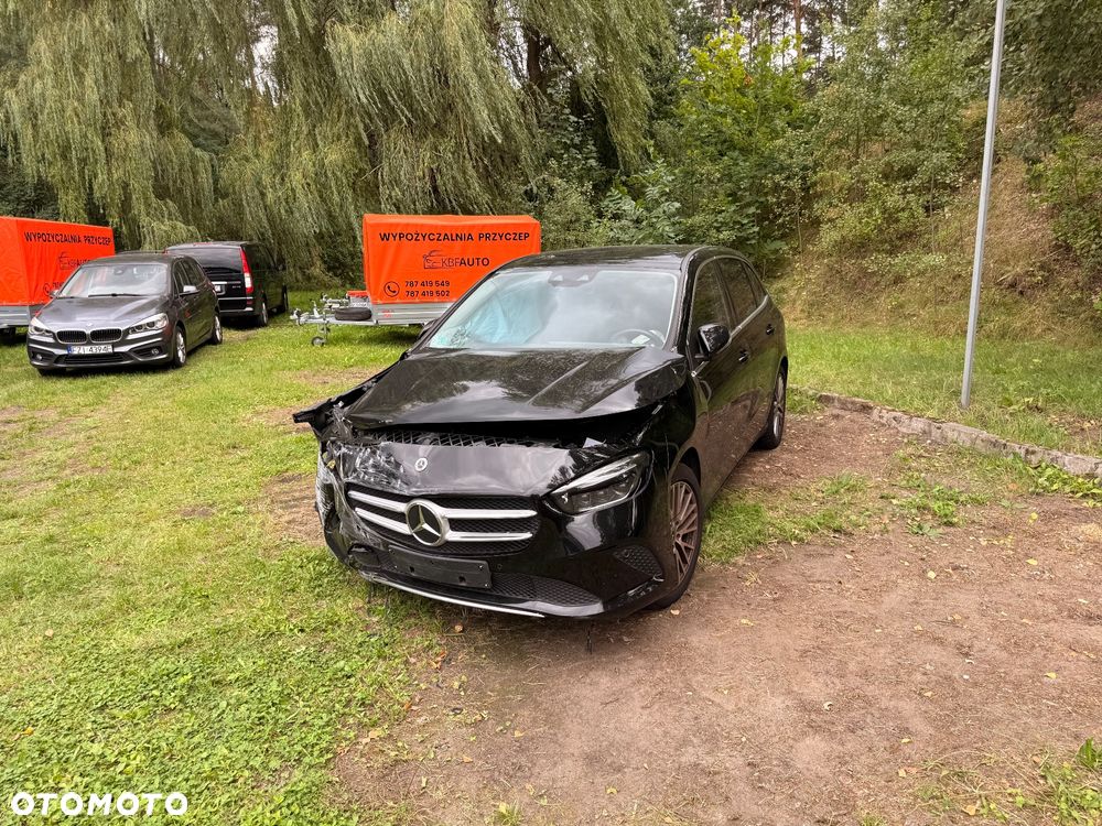 Mercedes-Benz Klasa B 180 7G-DCT Progressive - 13