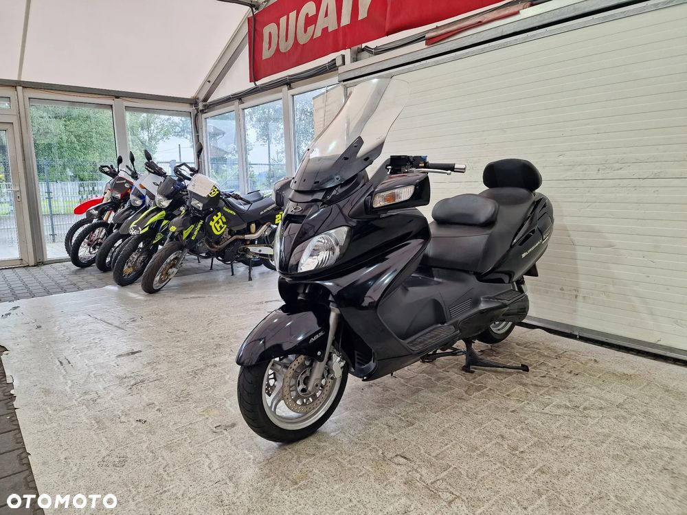 Suzuki Burgman - 18