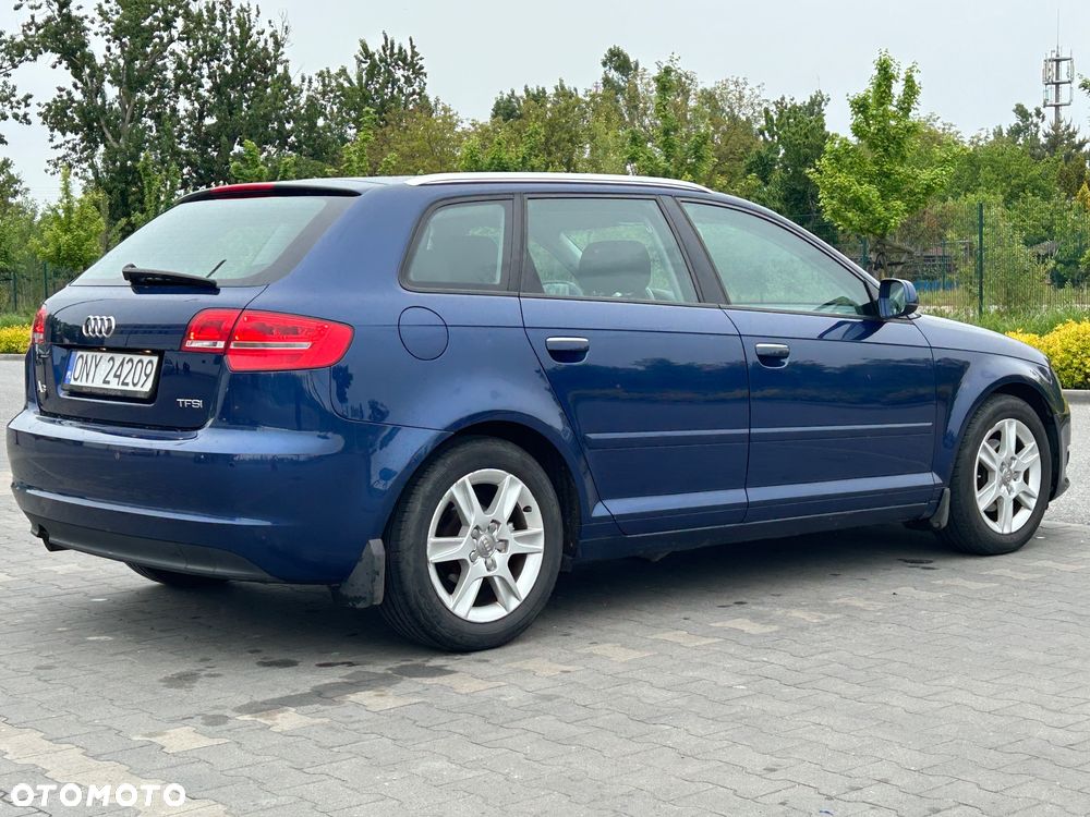 Audi A3 Sportback 1.2 TFSI Attraction - 7