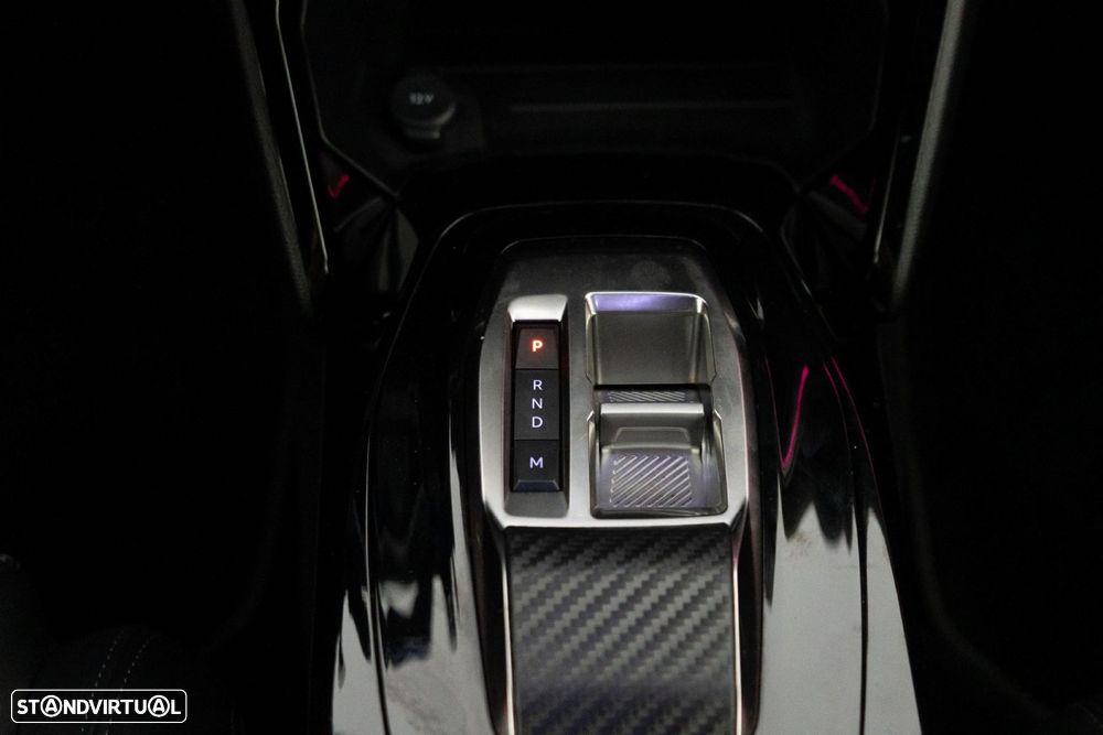 Peugeot 2008 1.2 PureTech GT EAT8 - 26