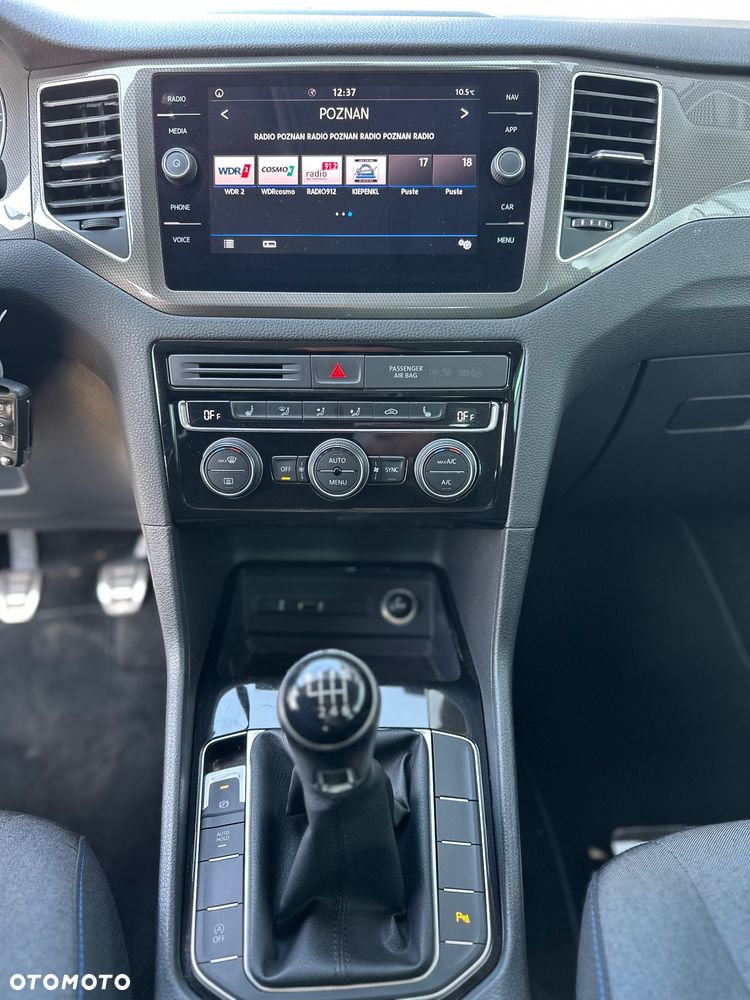 Volkswagen Golf Sportsvan - 16