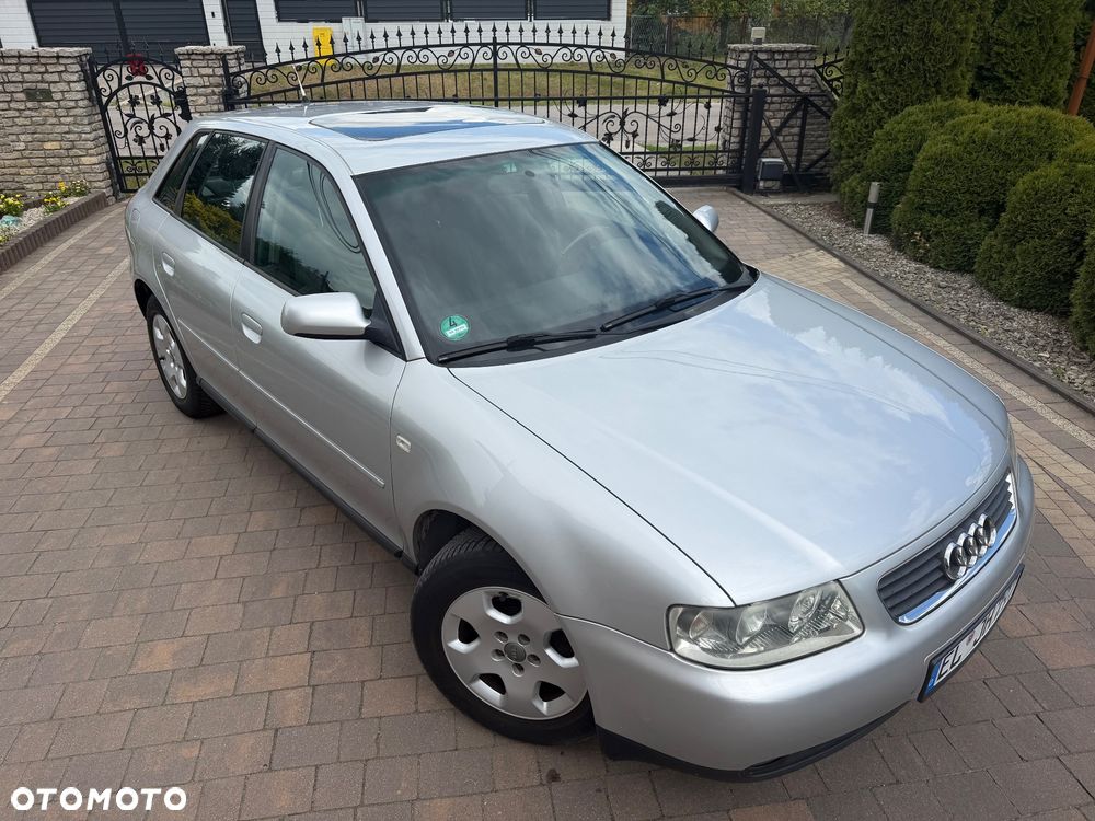 Audi A3 Sportback 1.6 Ambition - 1