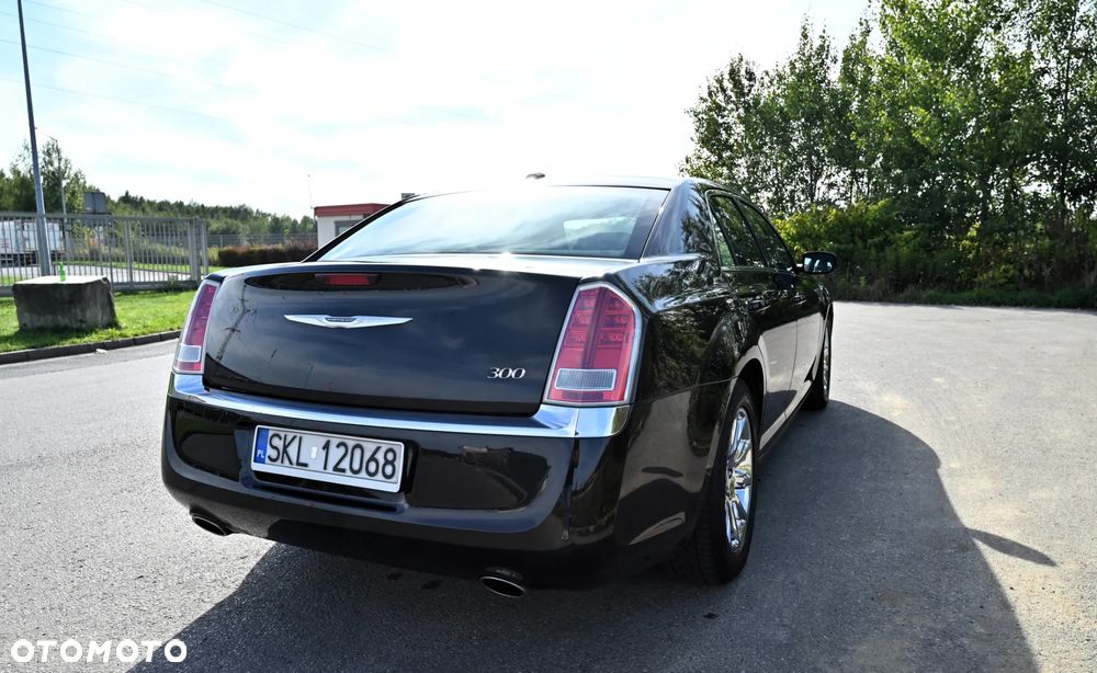 Chrysler 300 - 21