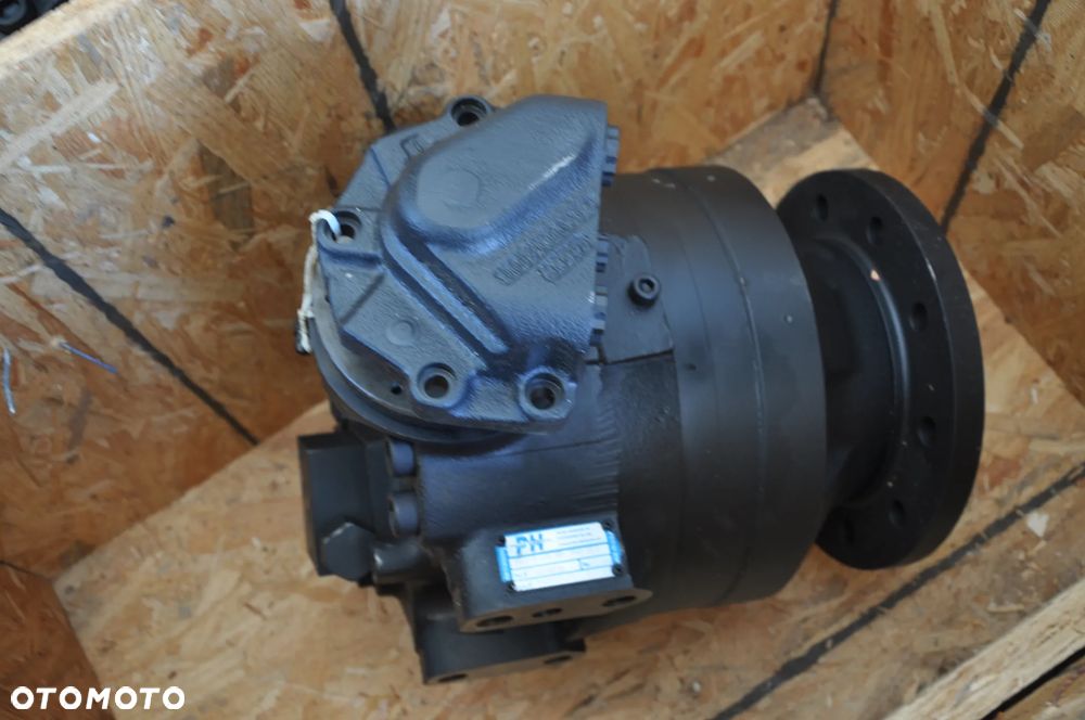 Silnik jazdy Hydromotor Case 5088 5130 5140 6088 6130 6140 7088 7130 7140  87648796 - 8