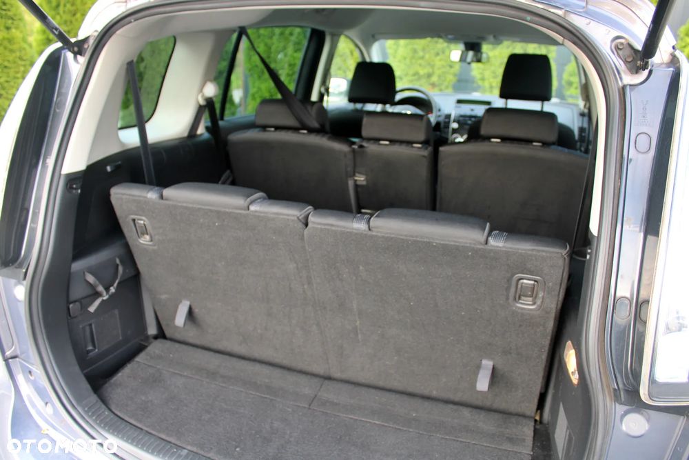 Mazda 5 - 25