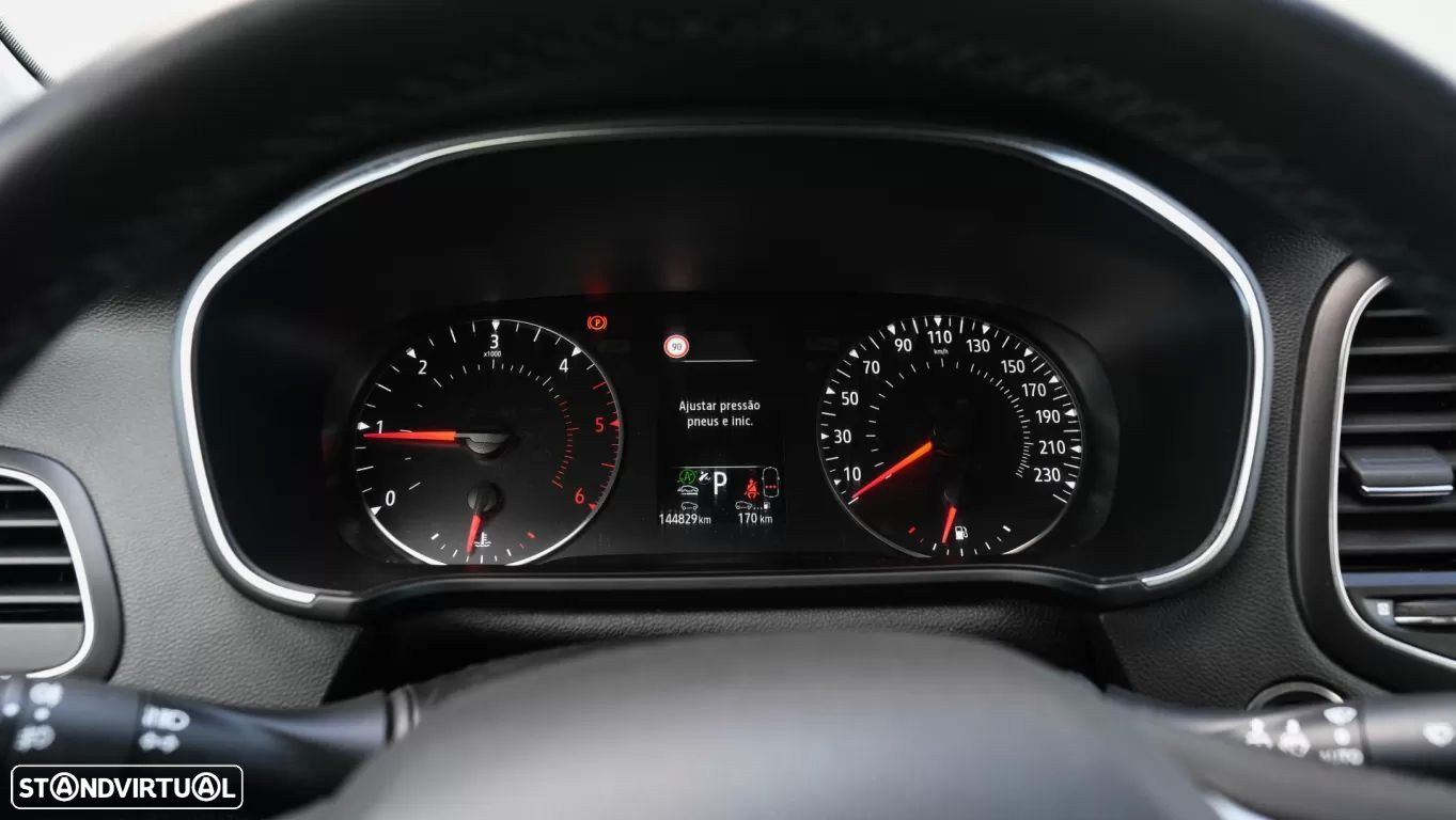 Renault Mégane Sport Tourer - 22