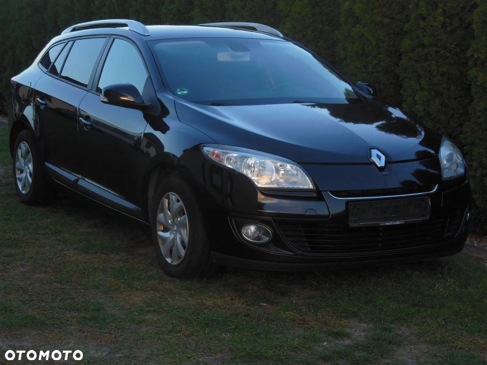 Renault Megane ENERGY dCi 110 Start & Stop LIMITED - 6