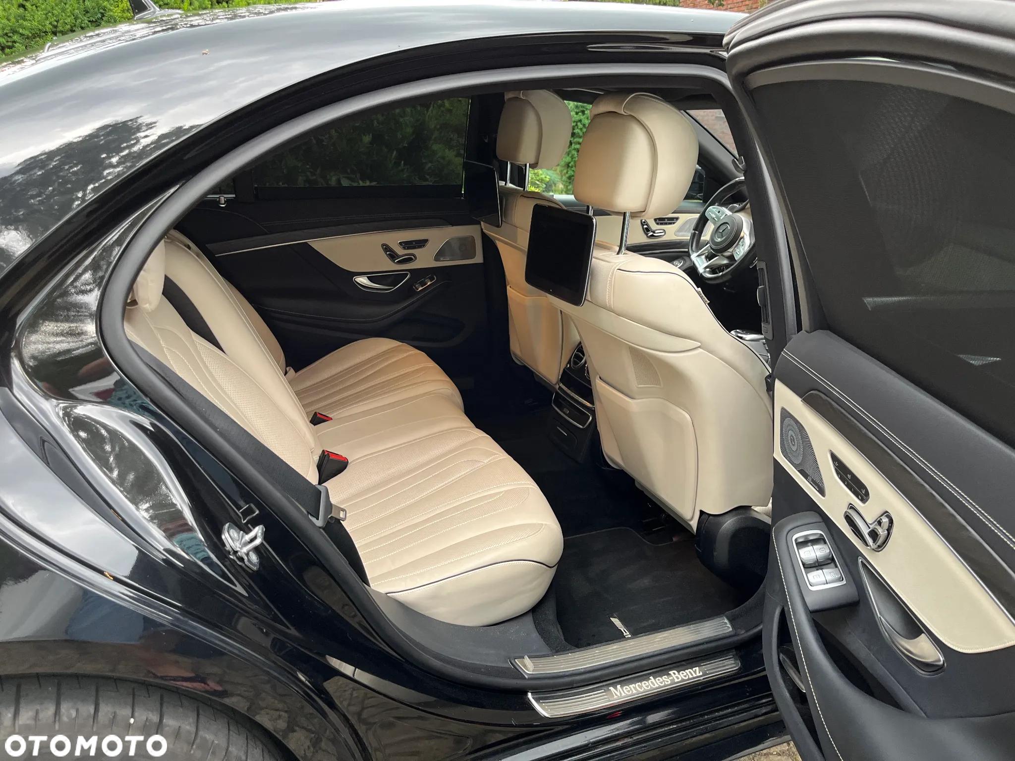 Mercedes-Benz Klasa S 400 d 4-Matic L 9G-TRONIC - 8