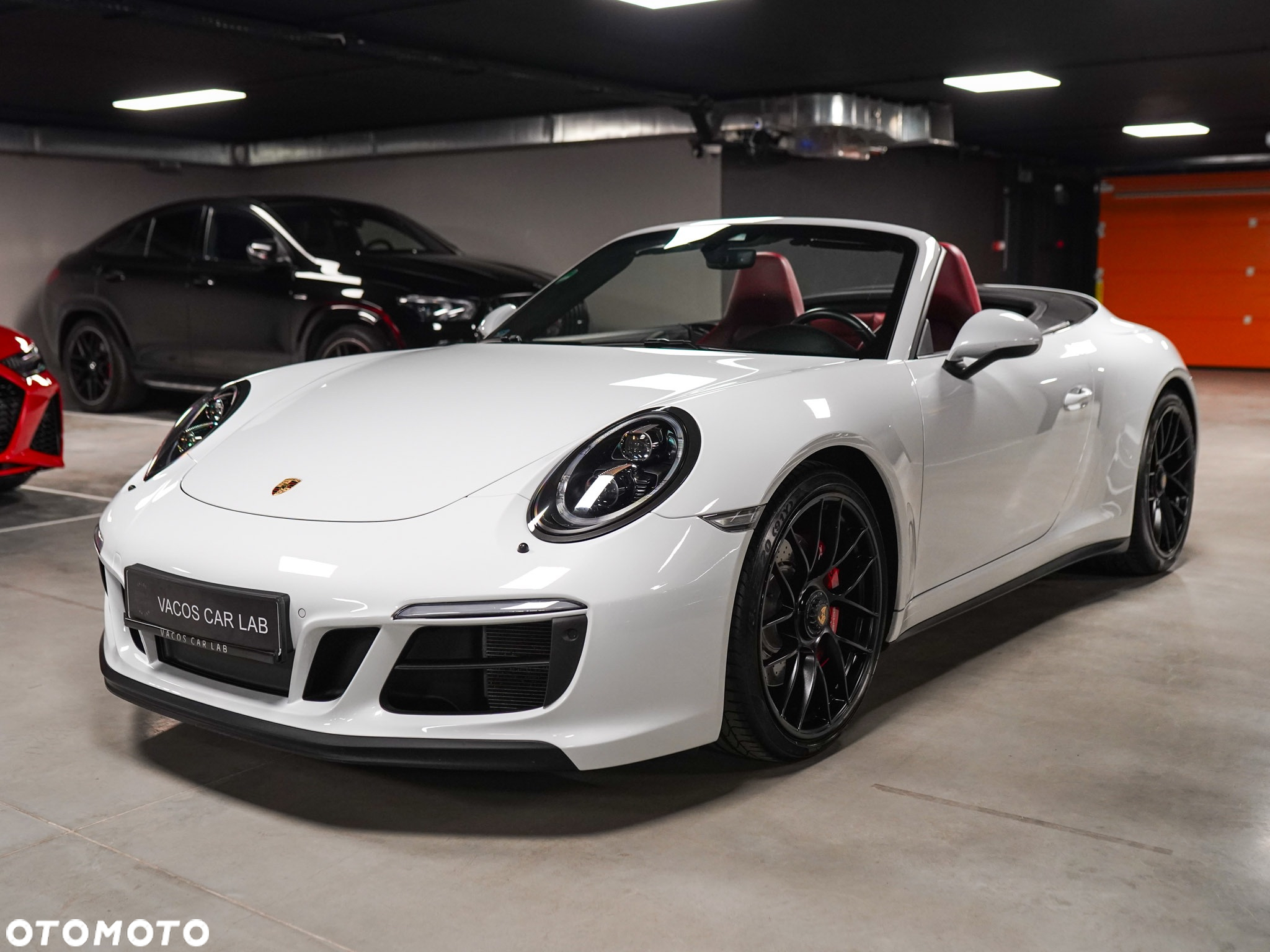 Porsche 911 Carrera 4 GTS PDK Cabrio - 37