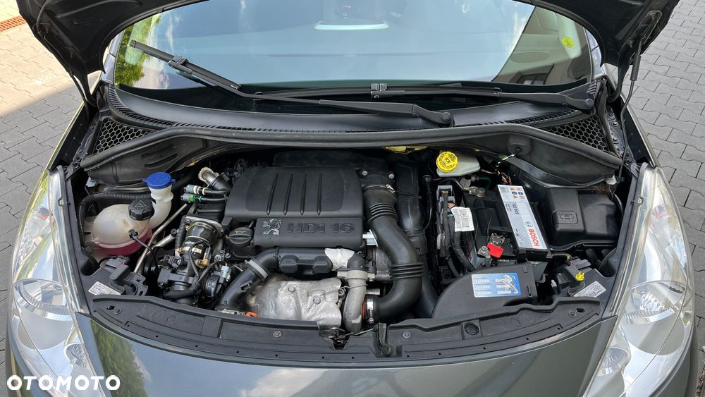 Peugeot 207 1.6 HDi - 16