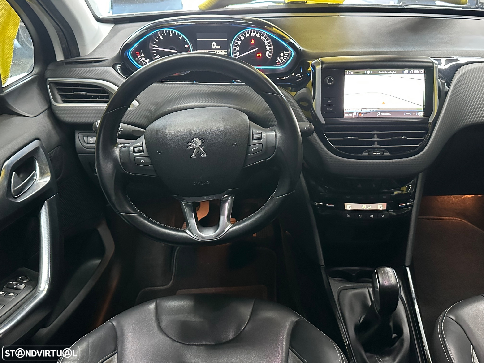Peugeot 2008 1.6 BlueHDi Allure - 15