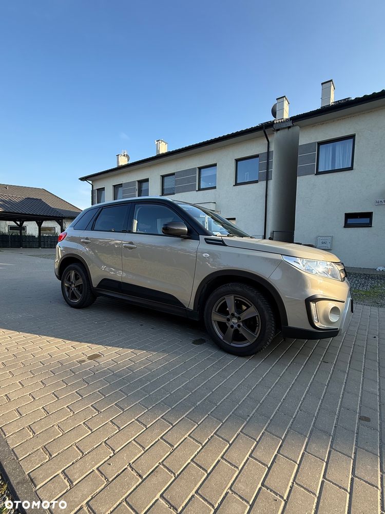 Suzuki Vitara 1.6 Premium 4WD - 6