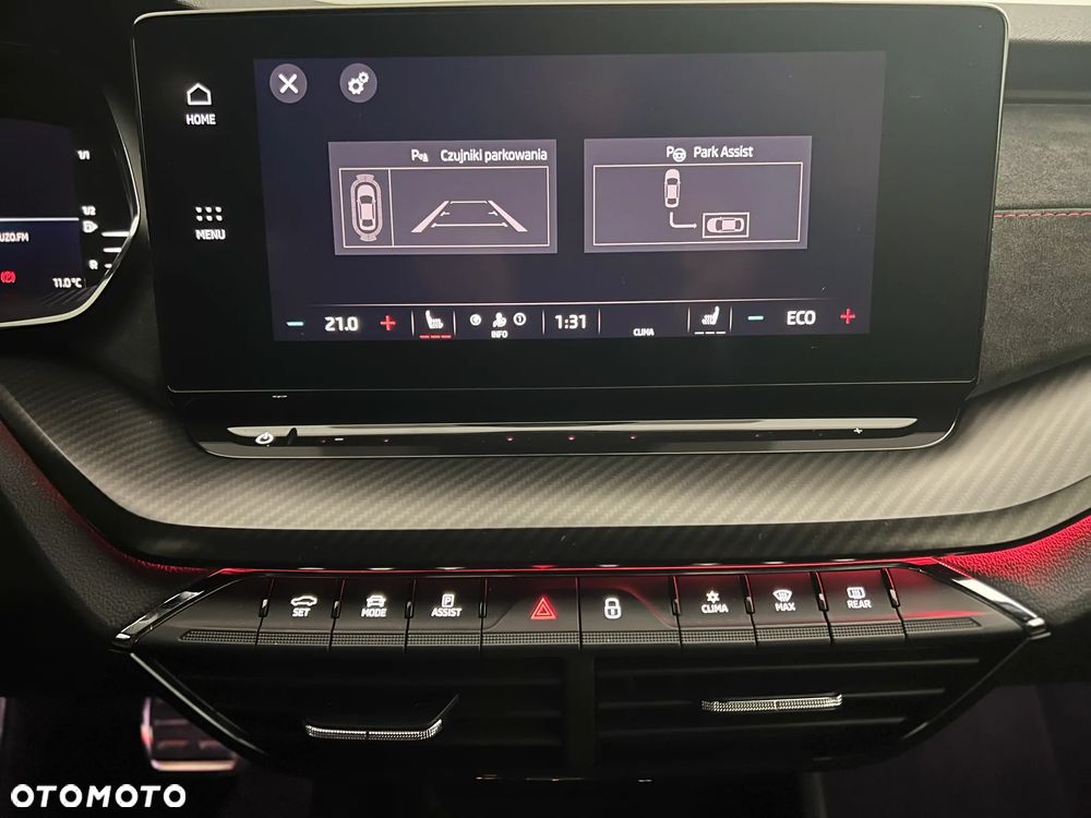 Skoda Octavia 1.4 TSI Plug-In Hybrid RS DSG - 11