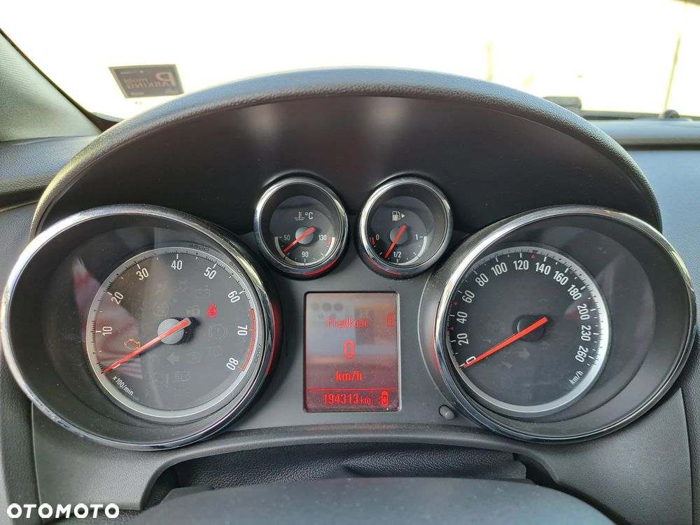 Opel Astra 1.6 Business - 22