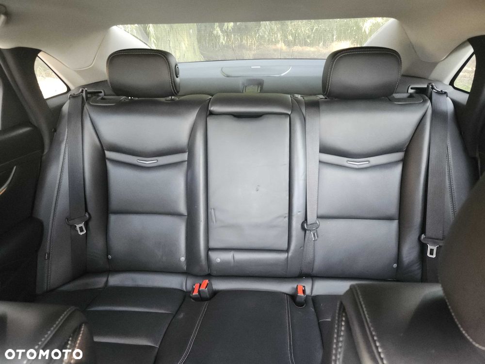 Cadillac XTS - 7