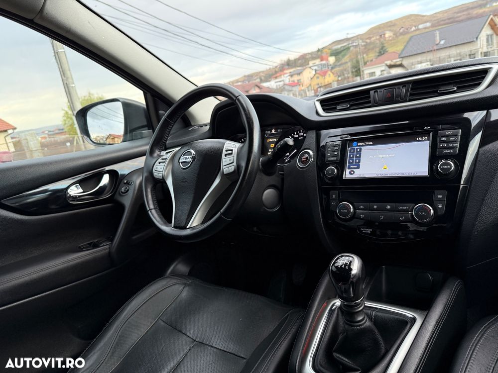 Nissan Qashqai 1.5 DCI TEKNA+ - 8
