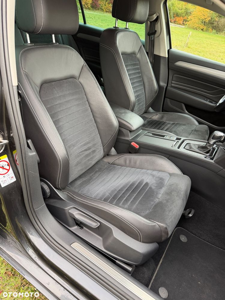 Volkswagen Passat - 20