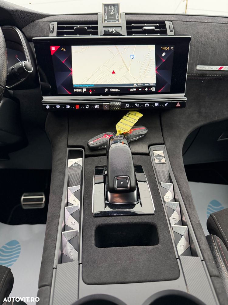 DS Automobiles DS 7 Crossback - 24
