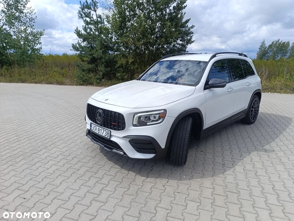 Mercedes-Benz GLB 250 8G-DCT AMG Line - 11