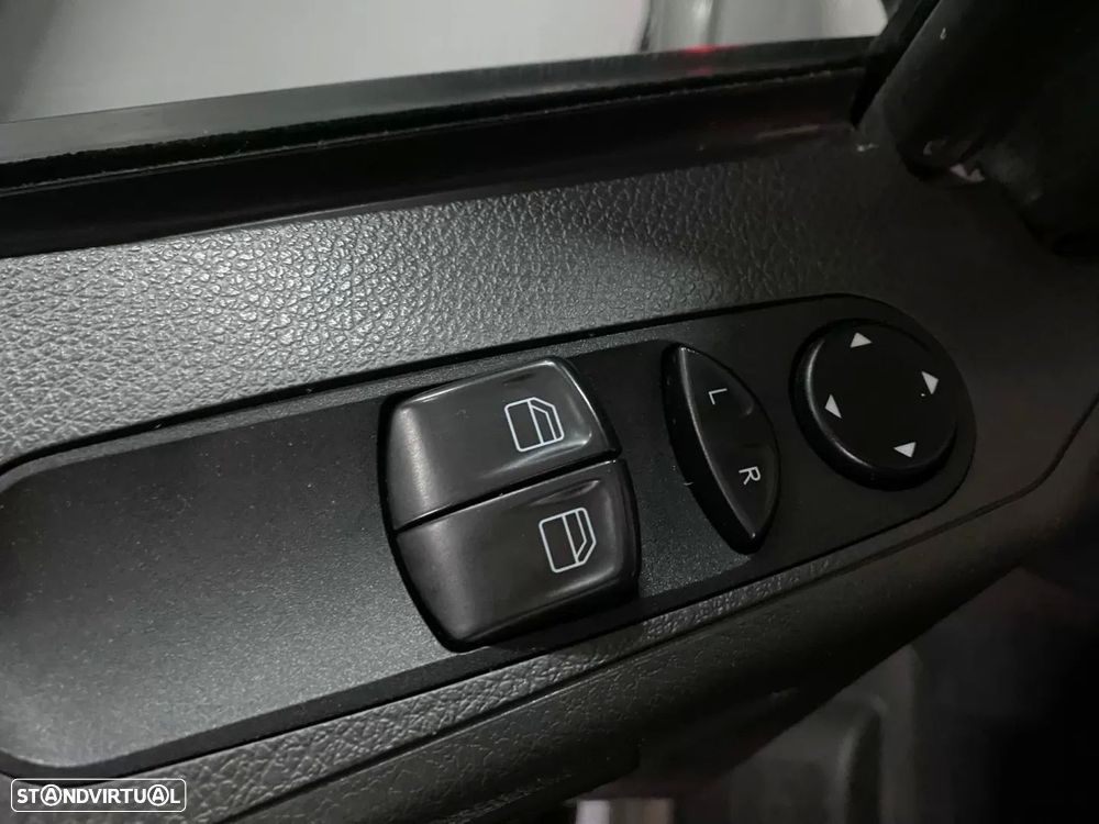 Mercedes-Benz Vito Longa Aut. SHUTTLE - 18