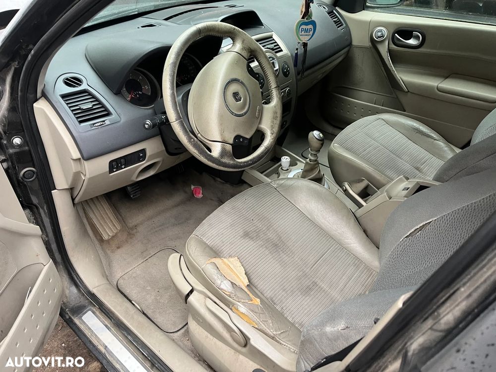 Dezmembrez Renault Megane II facelift 1,5 DCI Euro 4 2007 - 6