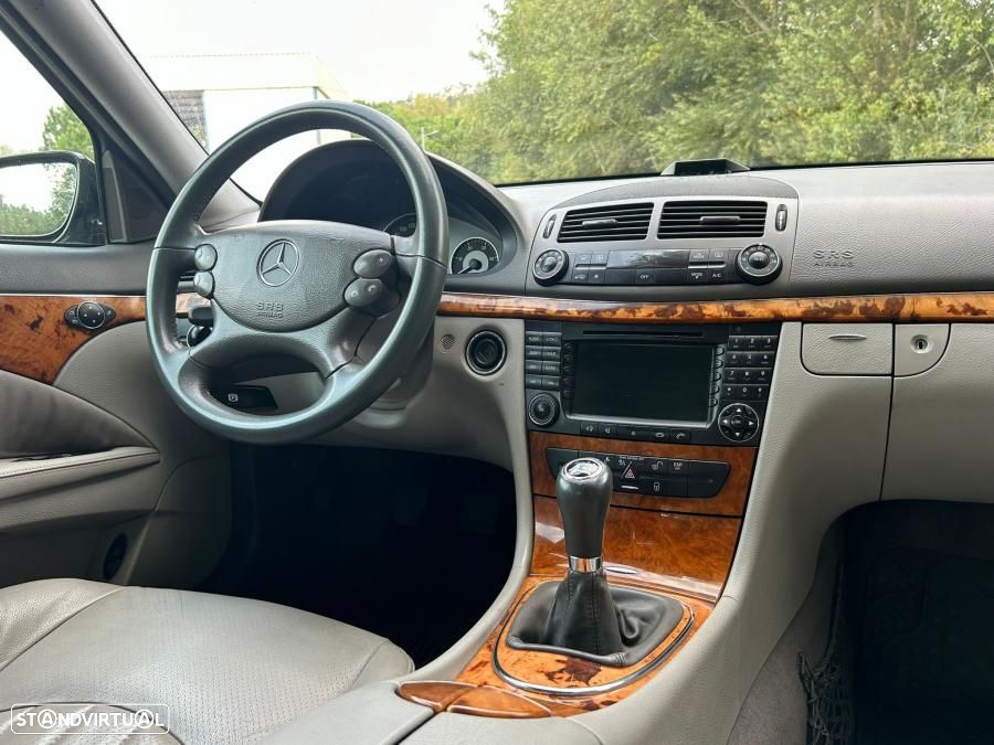 Mercedes-Benz E 220 CDi Elegance - 35