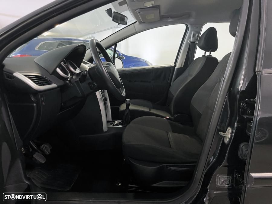 Peugeot 207 SW 1.6 HDi Active - 5