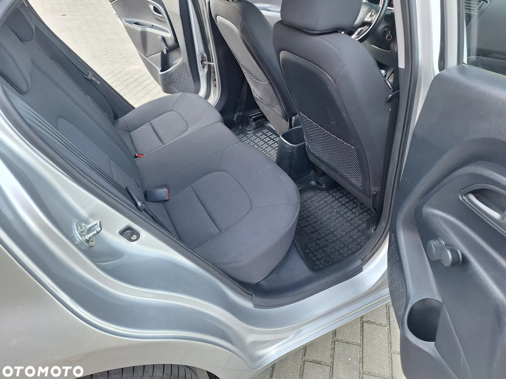 Kia Rio 1.2 S - 13