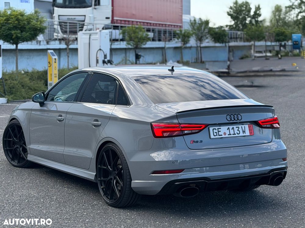 Audi RS3 - 5