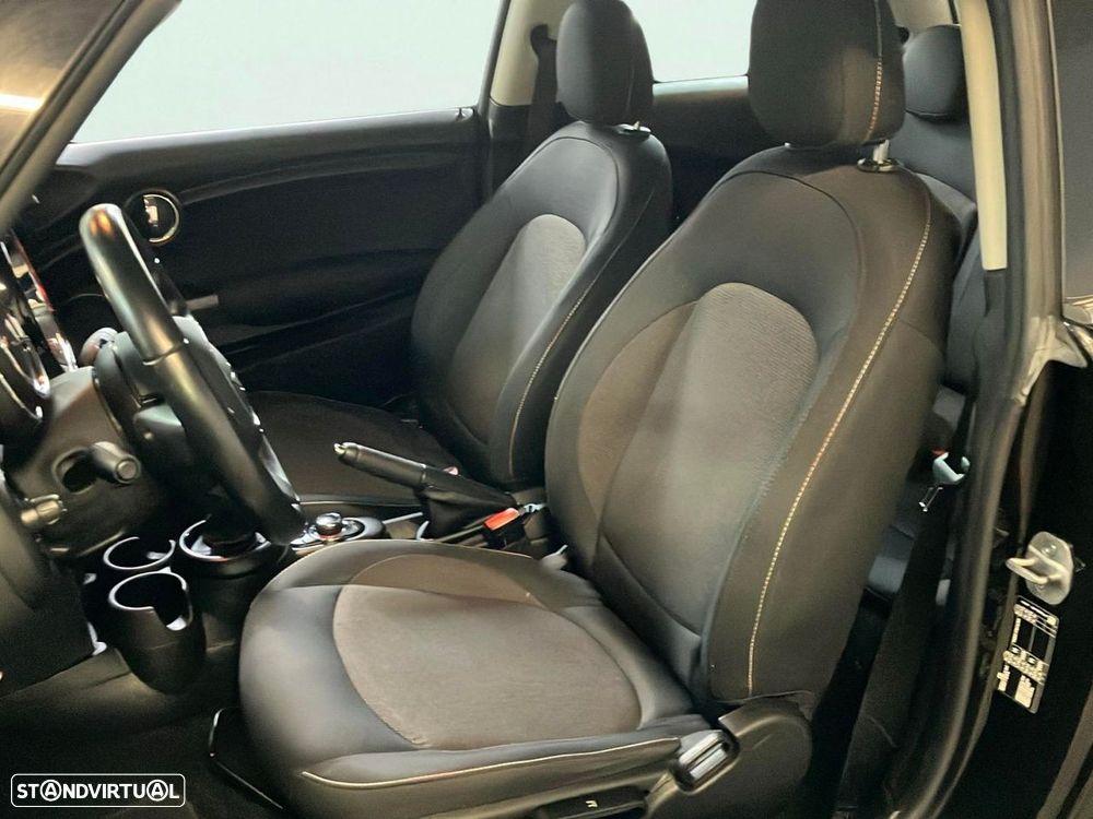 MINI 3 Portas One - 14