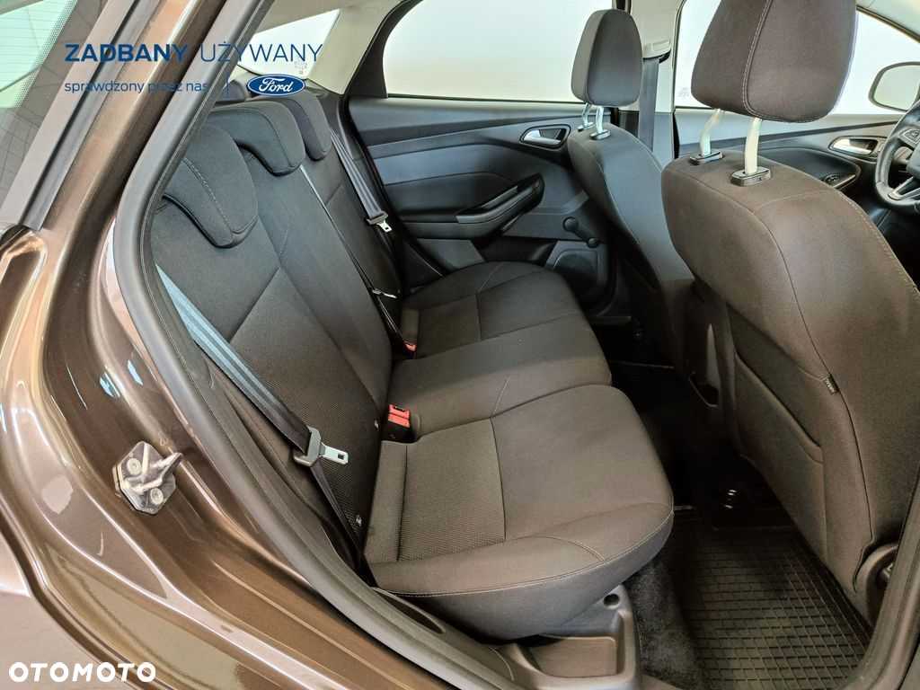 Ford Focus 1.6 Trend - 24