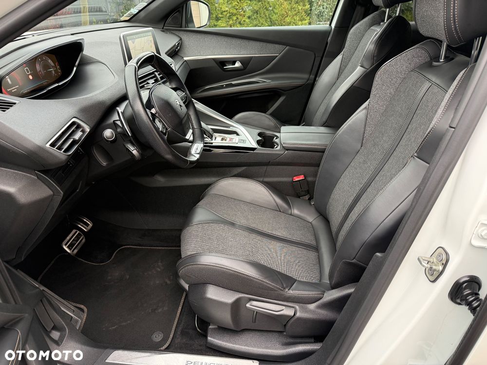 Peugeot 3008 BlueHDi 130 Stop & Start EAT8 GT - 12