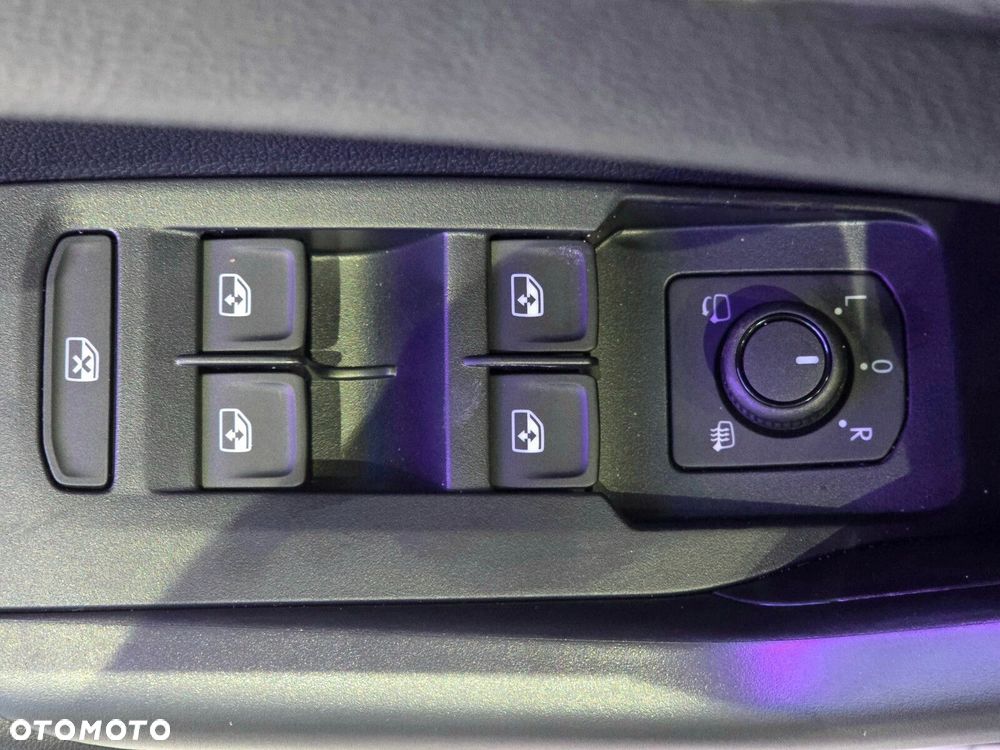 Volkswagen T-Cross 1.0 TSI Life Plus - 13