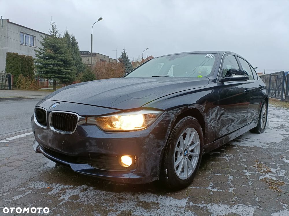 BMW Seria 3 320d Blue Performance Sport Line - 3